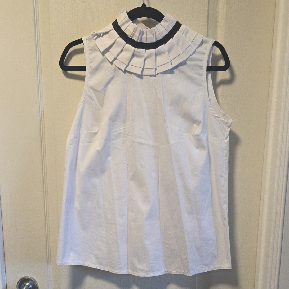 White Sleeveless Top with Ruffled Collar